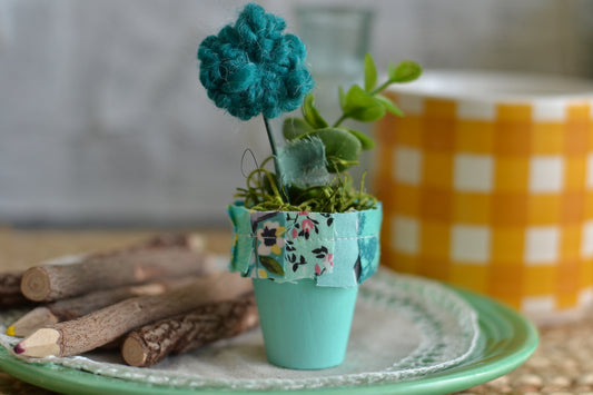 Aqua Flower Pot