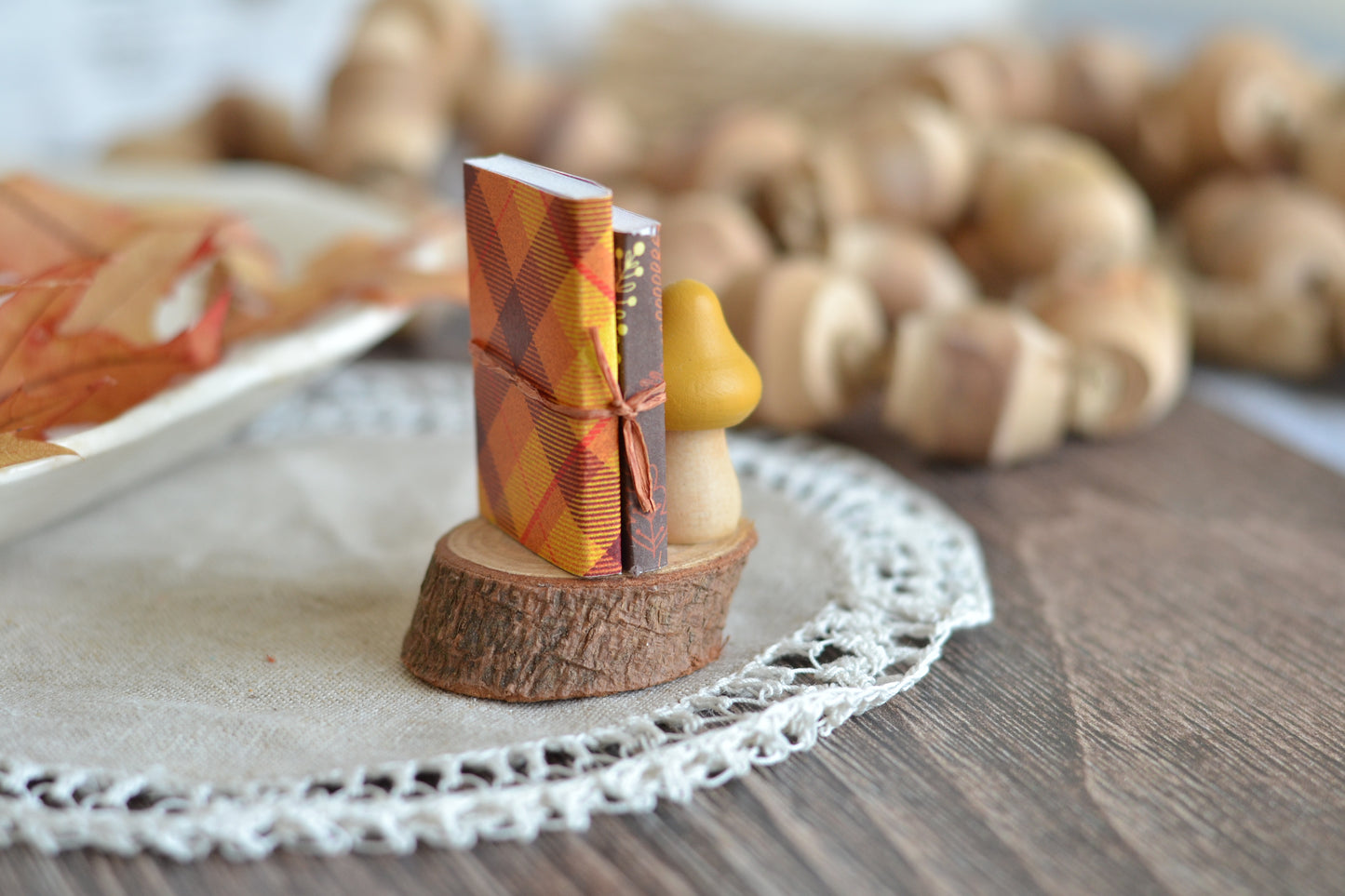 Fall Books on a Log Slice F52