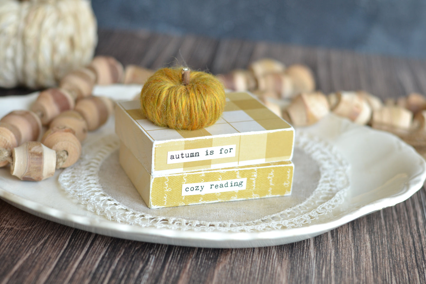Small Wood Book Stack with Yarn Pumpkin F20