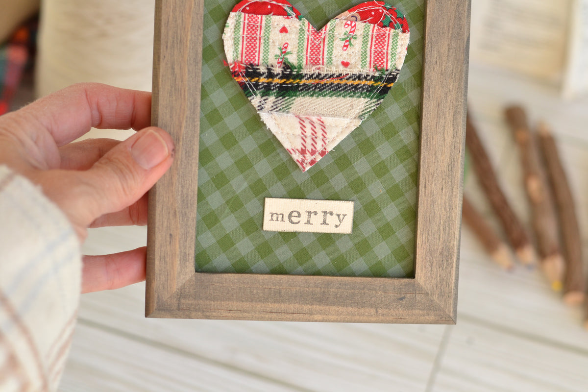 FRAMED Merry Heart Sign G35 - frame included