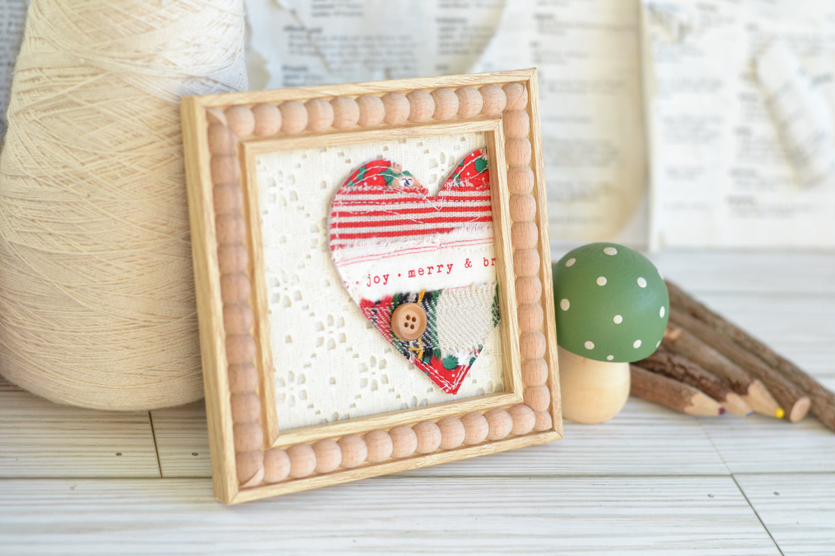 Beaded Frame RED Quilted Heart Sign - frame included G41