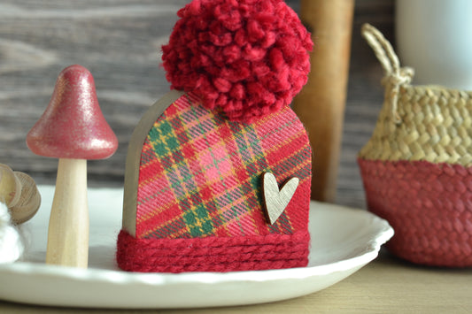 Red Flannel Plaid Winter Toque