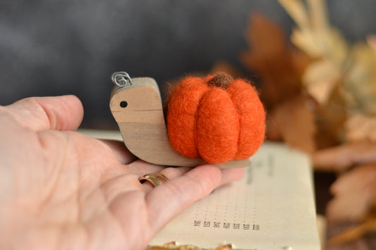 True Orange Pumpkin Snail