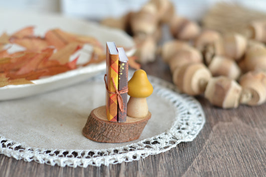 Fall Books on a Log Slice F52